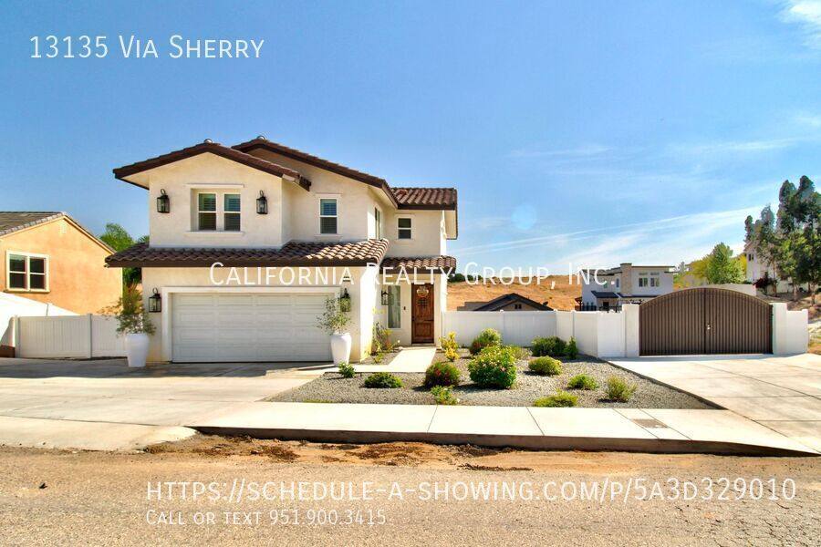 House for rent at 13135 Via Sherry, Riverside, CA 92503