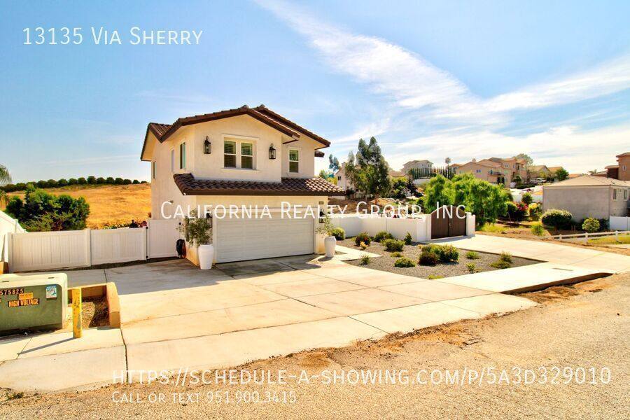 House for rent at 13135 Via Sherry, Riverside, CA 92503