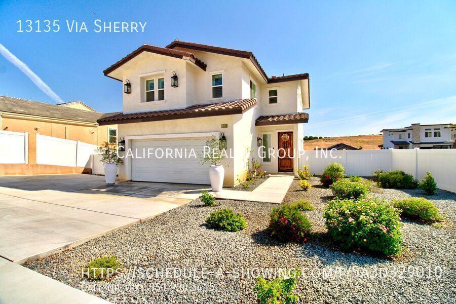 House for rent at 13135 Via Sherry, Riverside, CA 92503