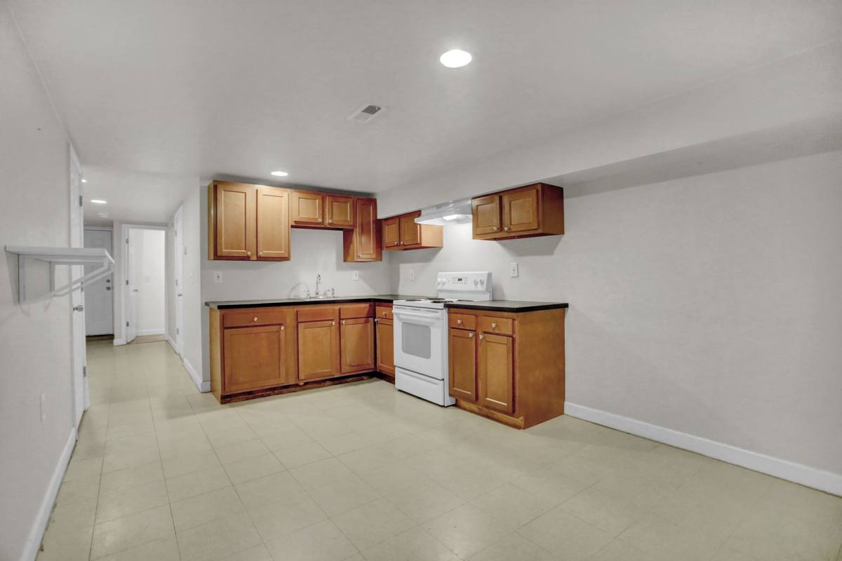 Apartment for rent at 421 Elrino St, Baltimore, MD 21224