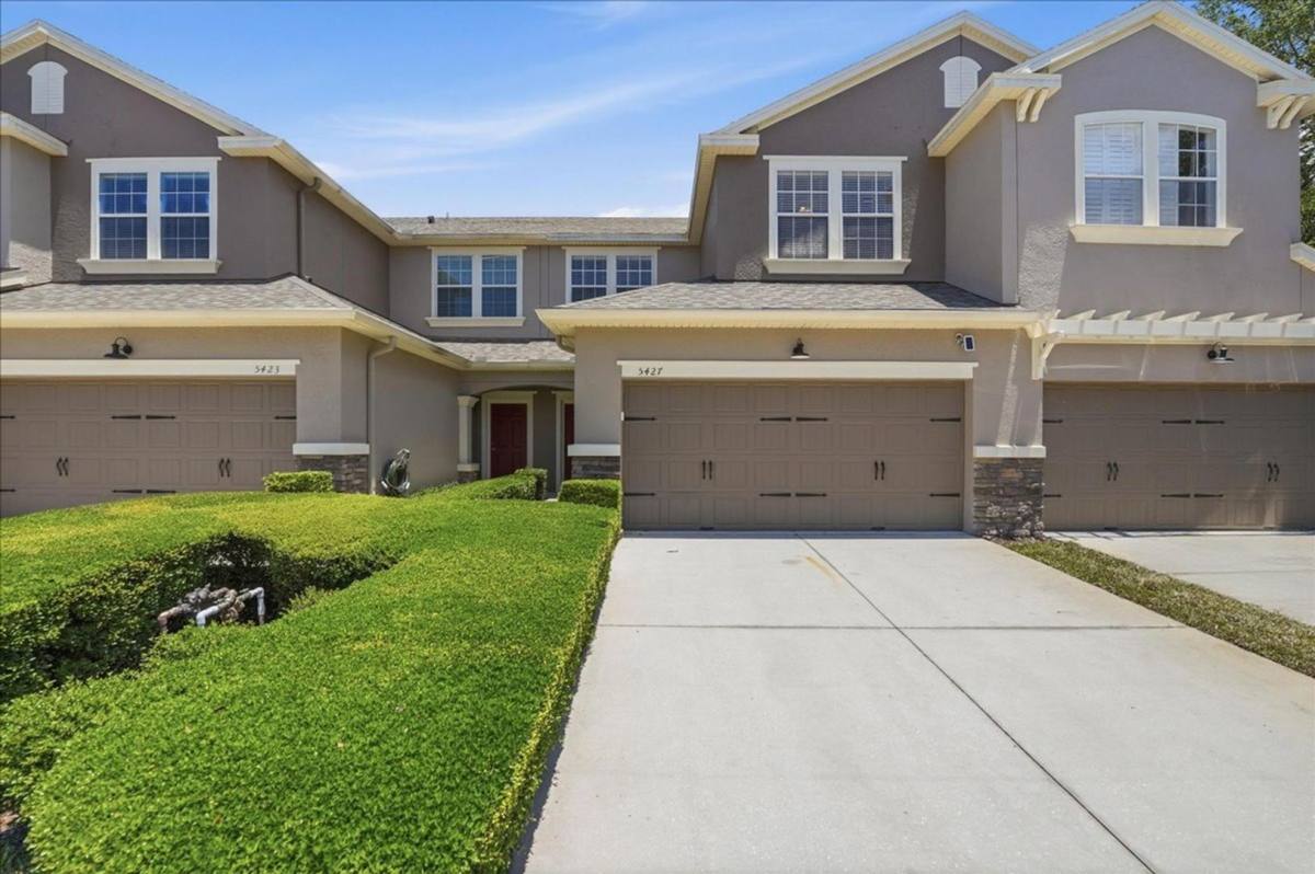 Townhouse for rent at 5427 Leighton Lane, Oviedo, FL 32765