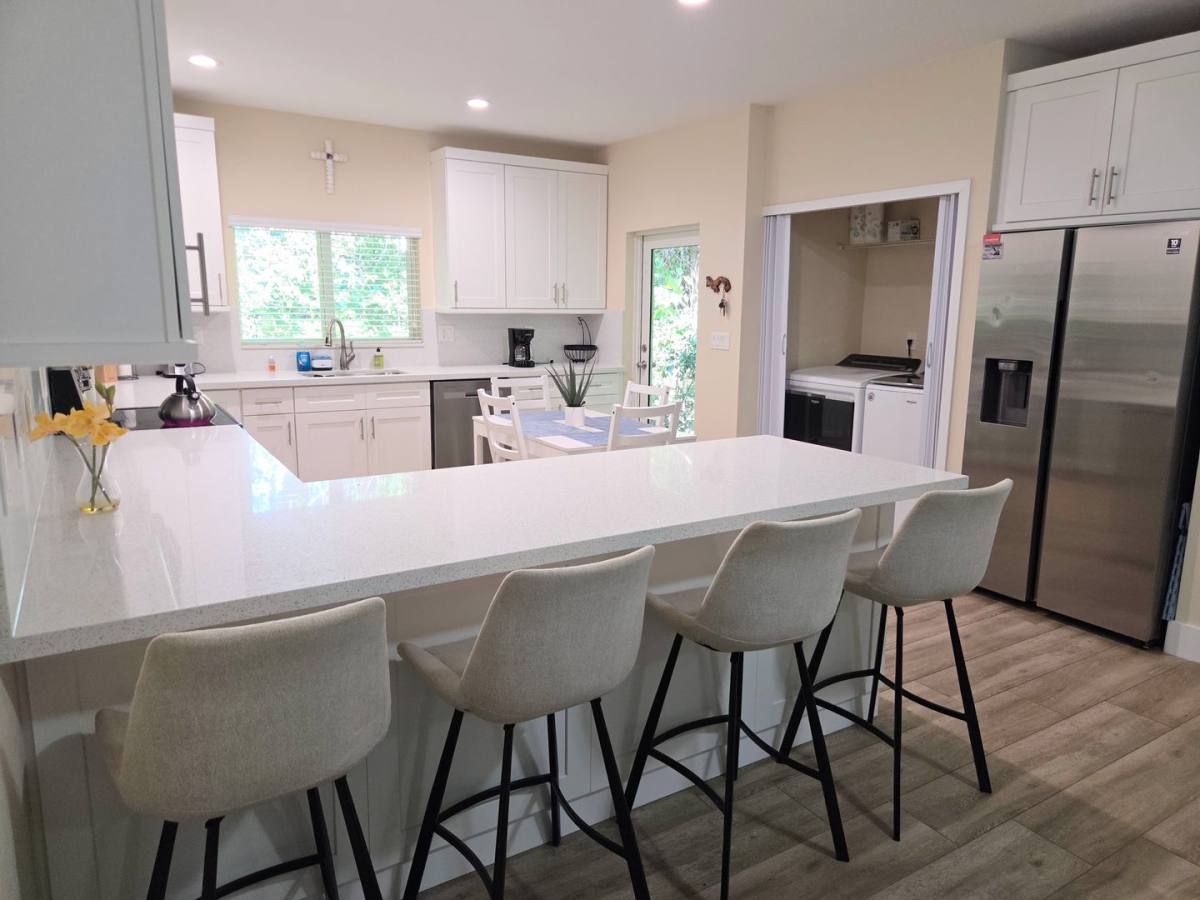 House for rent at 11 Pompano Ave, Key Largo, FL 33037