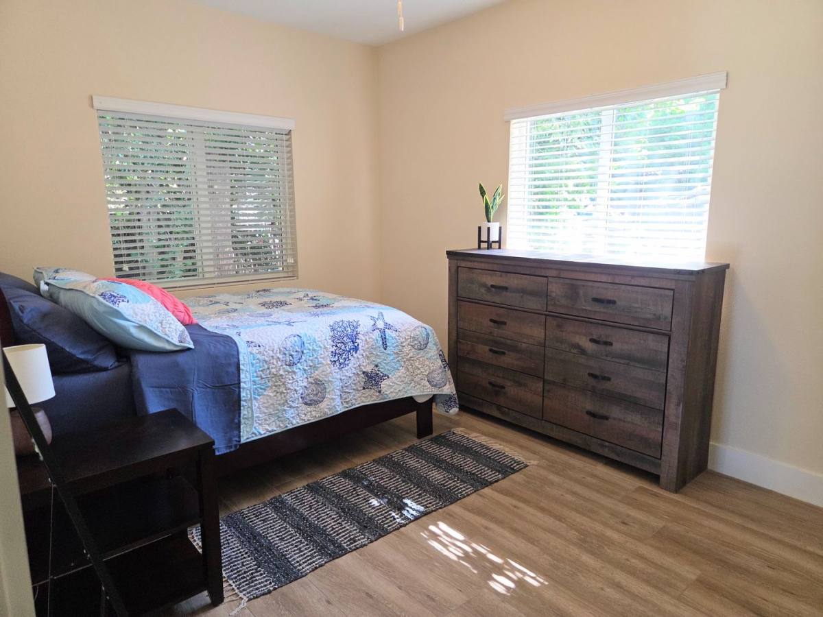 House for rent at 11 Pompano Ave, Key Largo, FL 33037