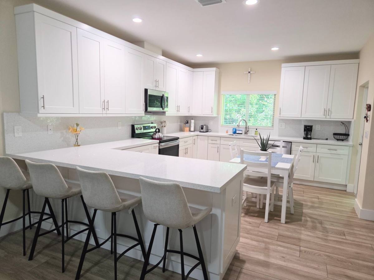 House for rent at 11 Pompano Ave, Key Largo, FL 33037