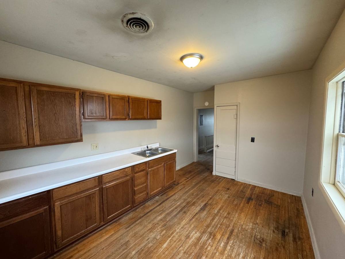 Apartment for rent at 1101 E Hoch, Moundridge, KS 67107