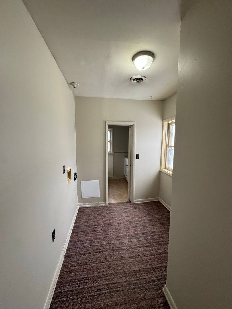 Apartment for rent at 1101 E Hoch, Moundridge, KS 67107