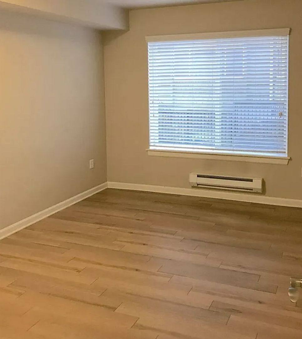 Apartment for rent at 1400 N 80th St, Seattle, WA 98103