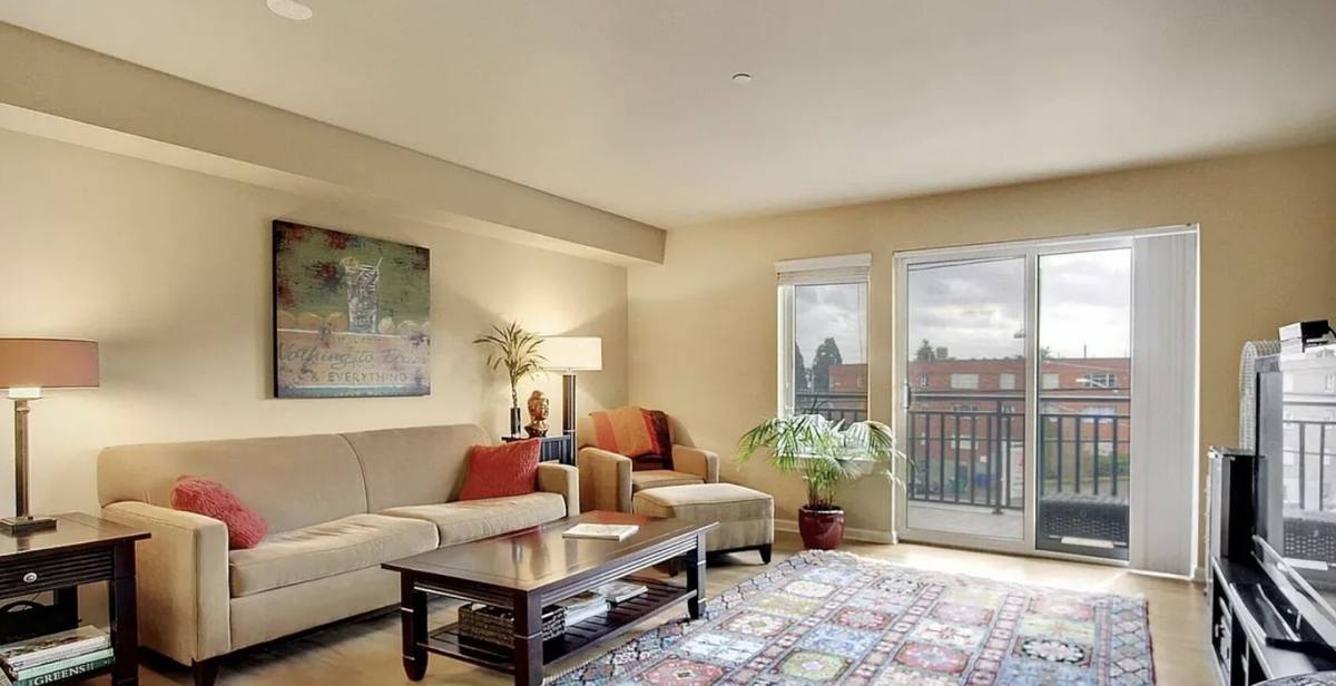 Apartment for rent at 1400 N 80th St, Seattle, WA 98103