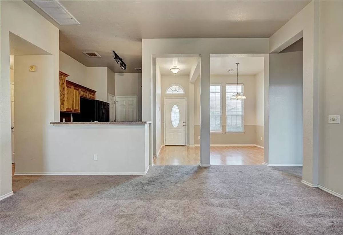 House for rent at 2404 NW 161st St, Edmond, OK 73013