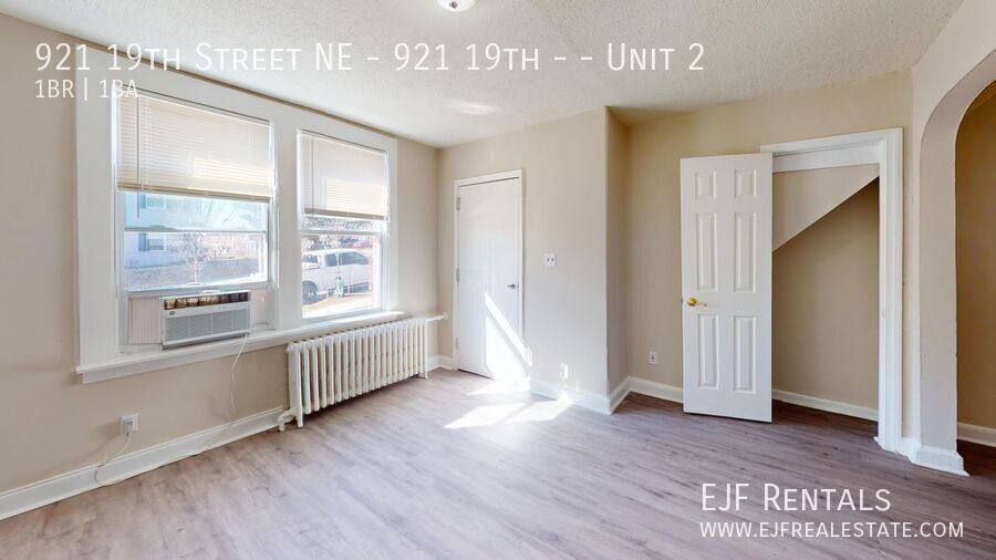 Apartment for rent at 921 19th St NE #2, Washington, DC 20002