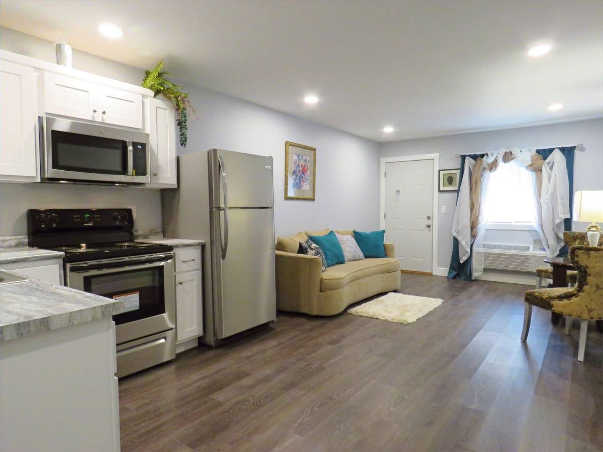 Apartment for rent at 3845 Hessen Cassel Rd, Fort Wayne, IN 46806