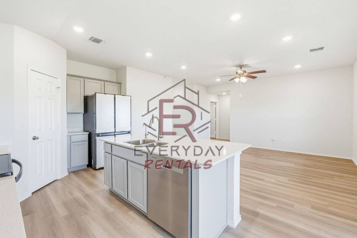 House for rent at 7316 Gilbert Dr, Killeen, TX 76549
