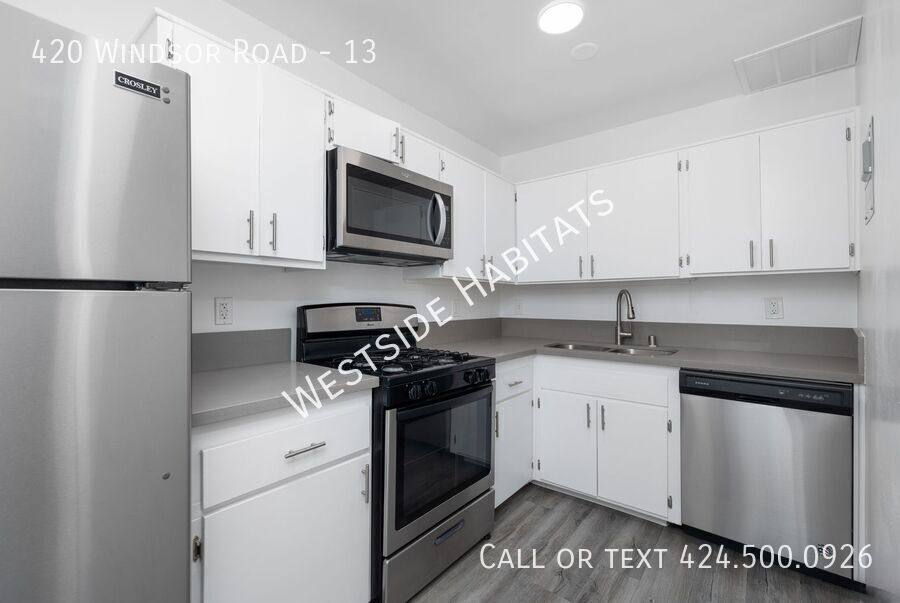 Apartment for rent at 420 Windsor Rd #13, Glendale, CA 91204