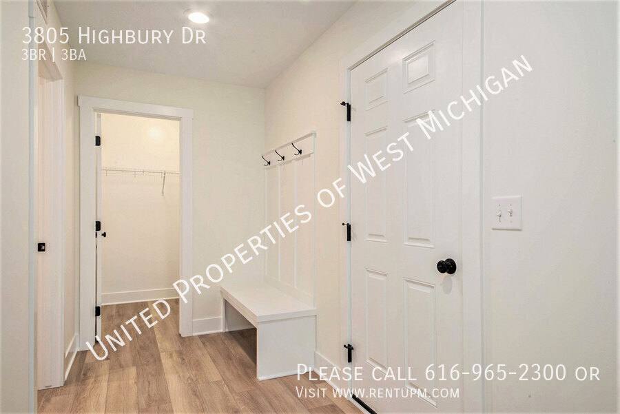 Condo for rent at 3805 Highbury Dr, Grandville, MI 49418