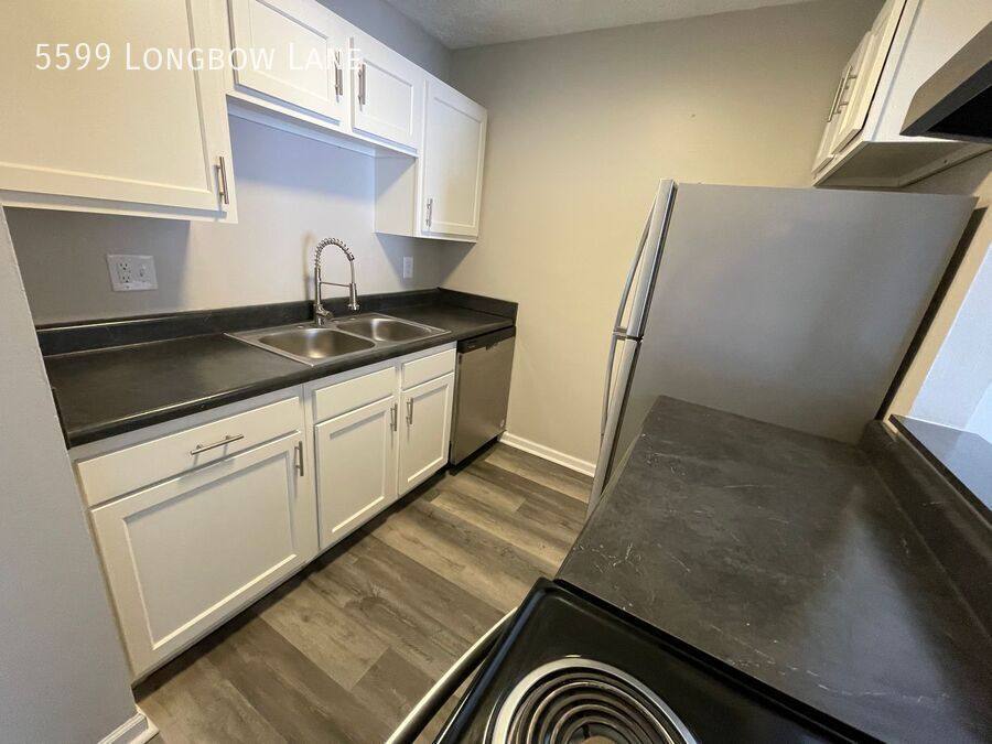 Townhouse for rent at 5599 Longbow Lane, Columbus, OH 43235