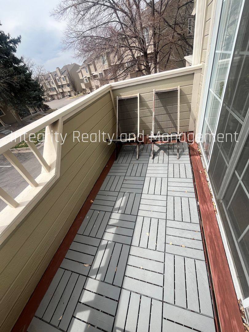 Townhouse for rent at 1818 S Quebec Way, Denver, CO 80231