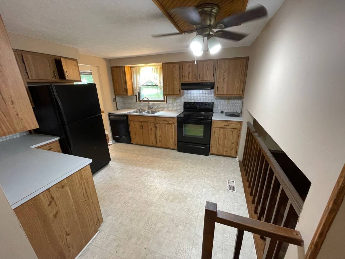 House for rent at 4957 Winding Spring Circle, Louisville, KY 40245