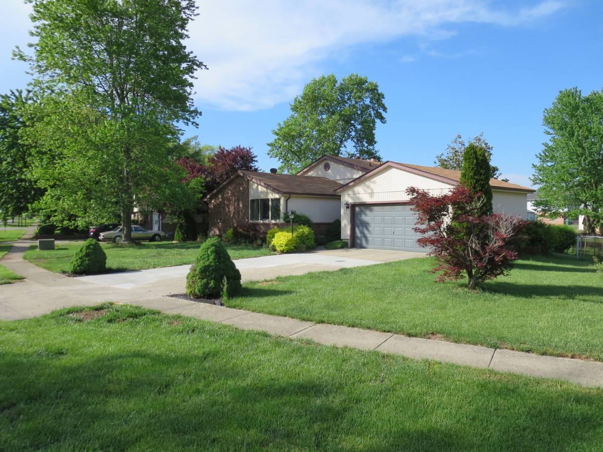 House for rent at 4957 Winding Spring Circle, Louisville, KY 40245