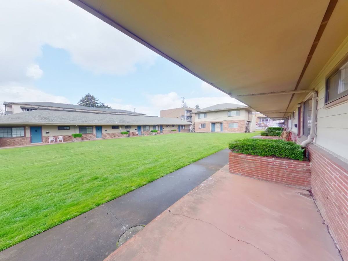 Apartment for rent at 749-773 E 17th Ave, Eugene, OR 97401