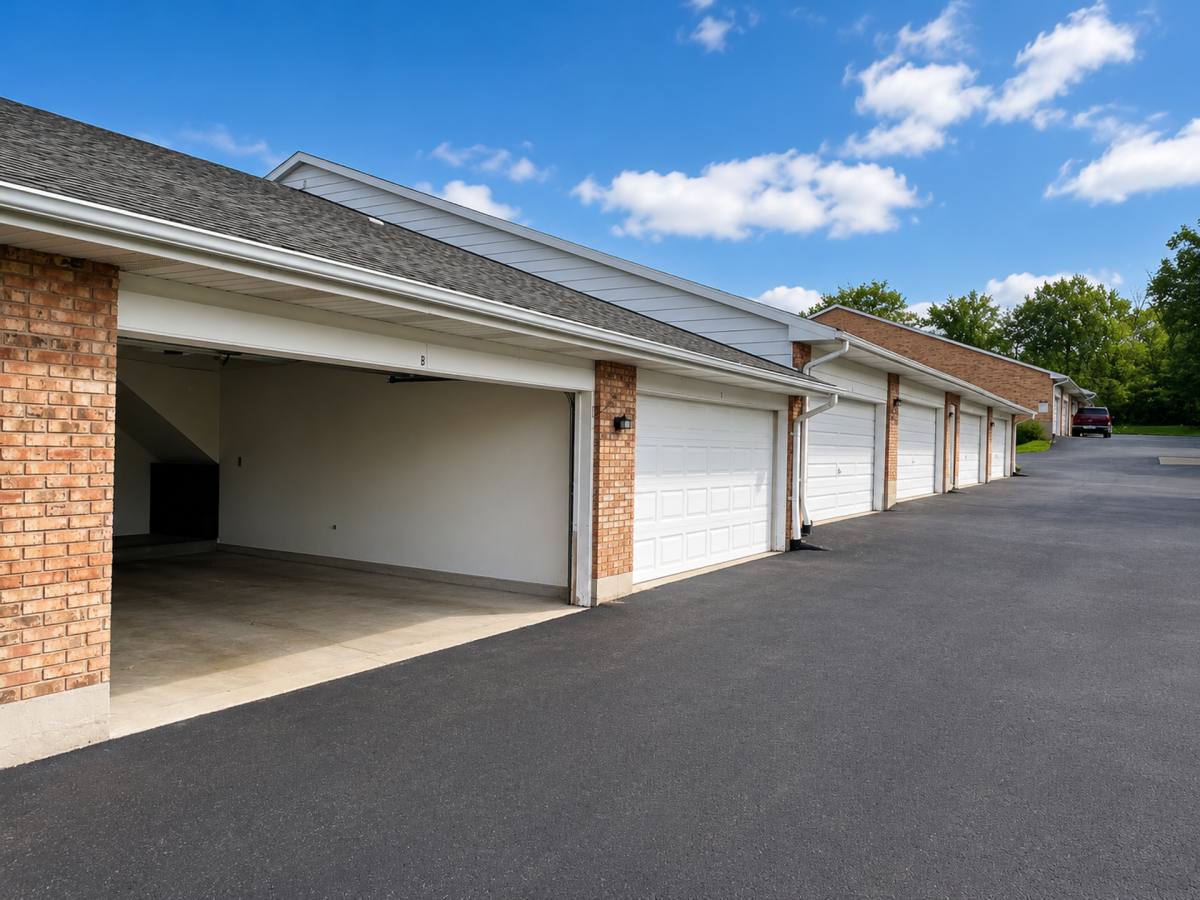 Apartment for rent at 1504 Almedia Court, Miamisburg, OH 45342