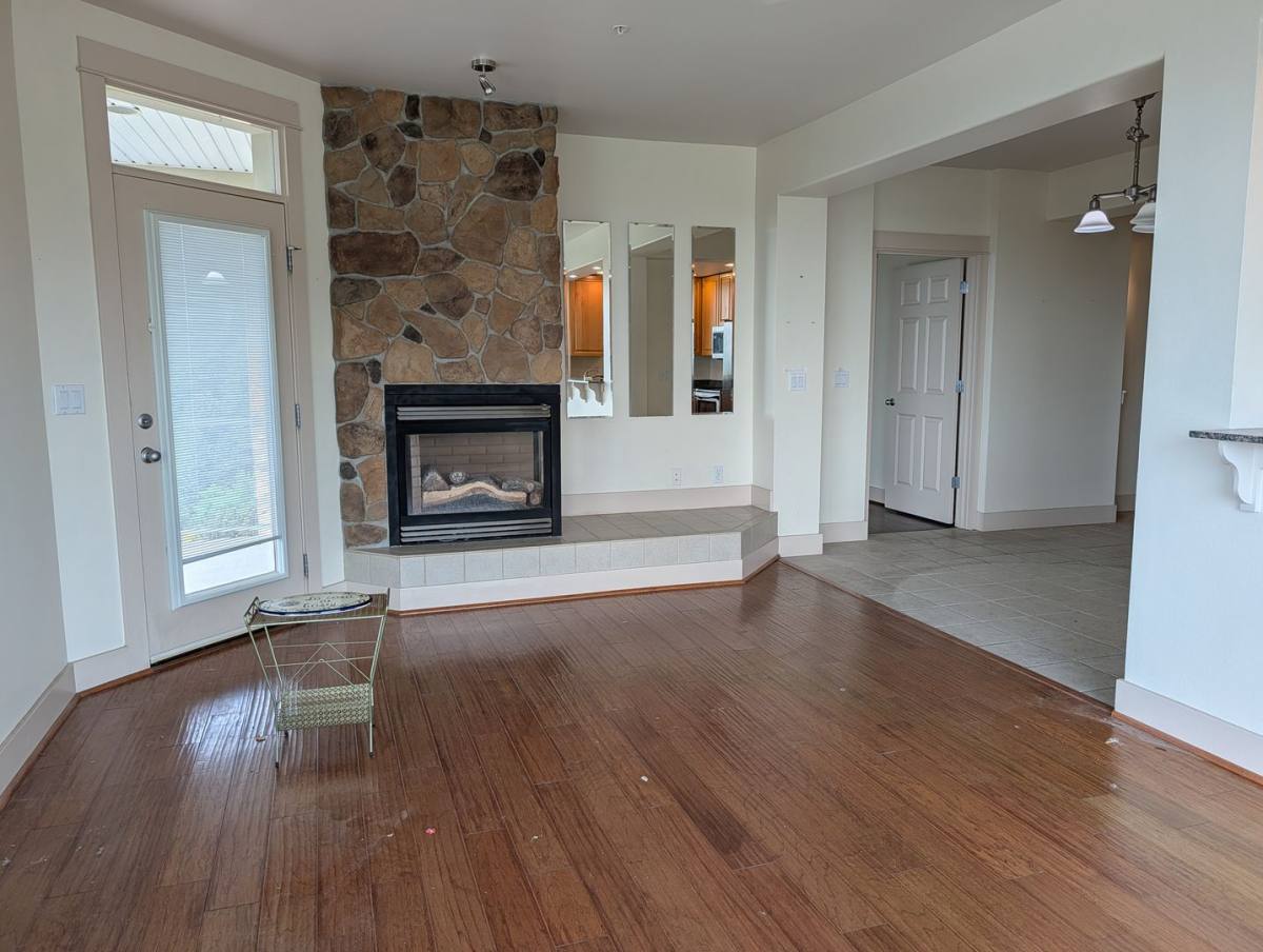 Condo for rent at 1416 Lindsay Loop, Mount Vernon, WA 98274