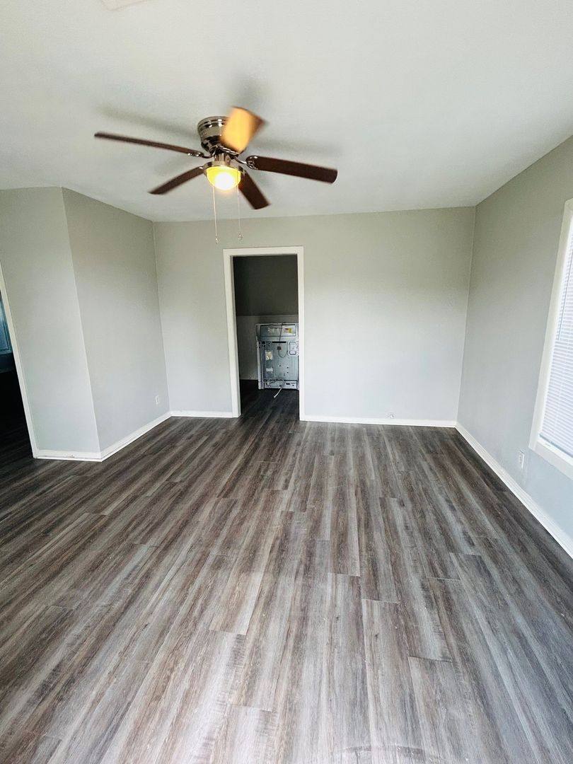 House for rent at 4623 Memorial Ave, Waco, TX 76711