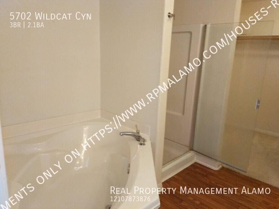 House for rent at 5702 Wildcat Canyon, San Antonio, TX 78252