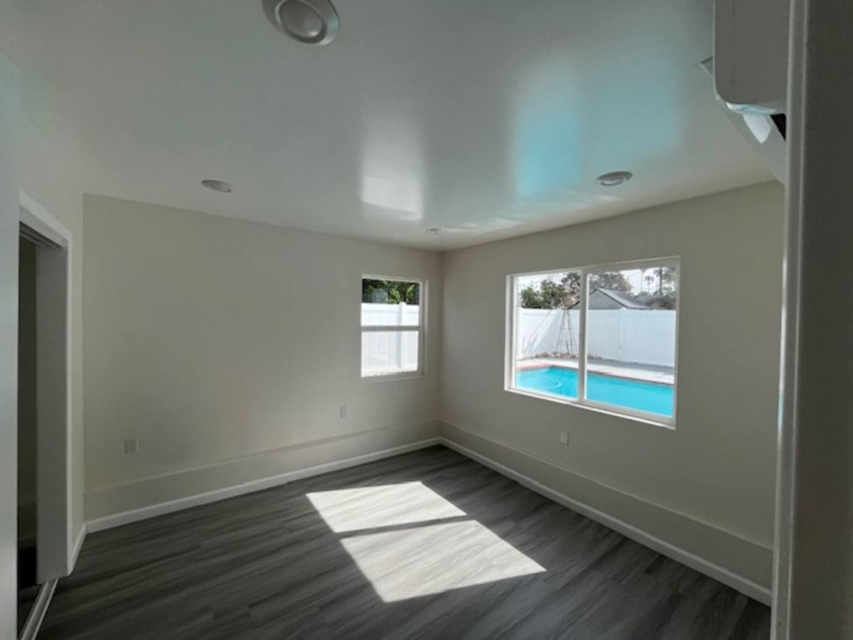 House for rent at 14315 Collins St, Van Nuys, CA 91401