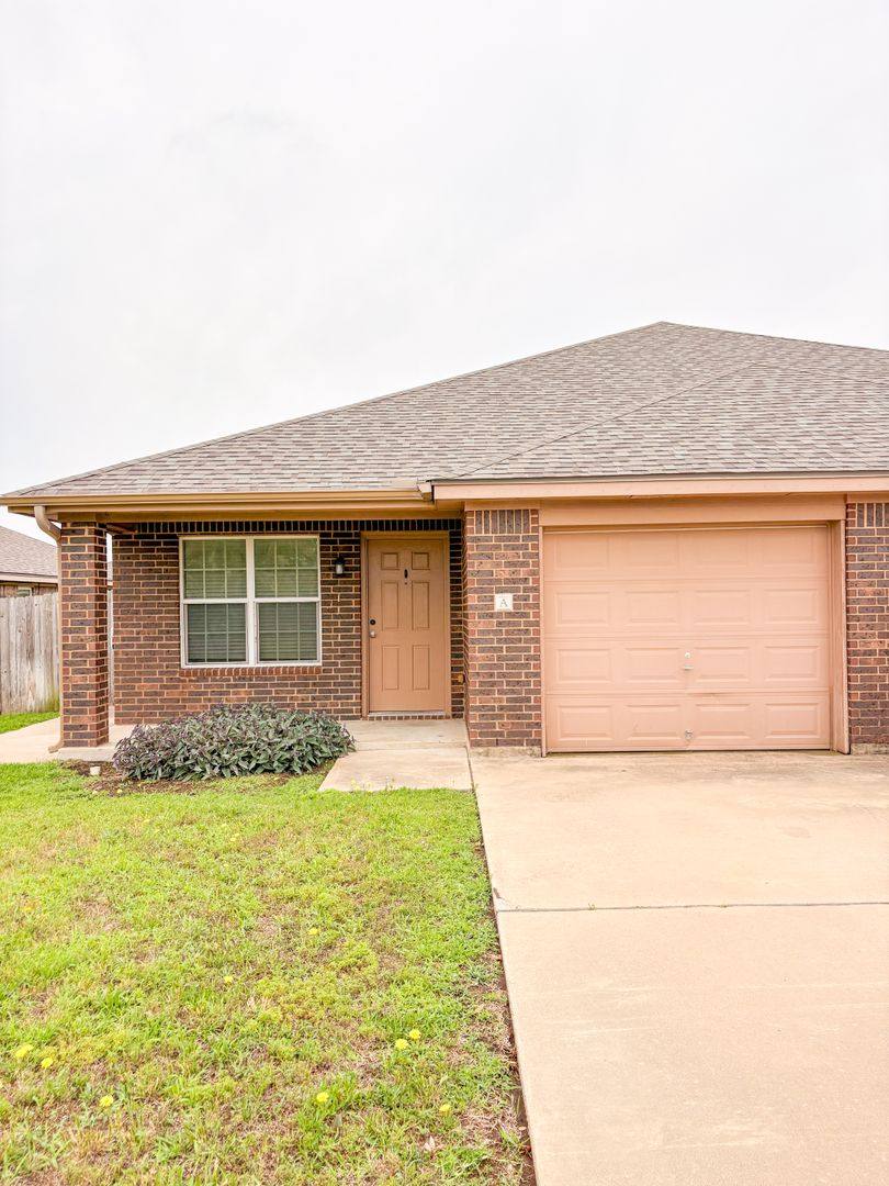 Apartment for rent at 511 Karey Dr #A, Temple, TX 76502