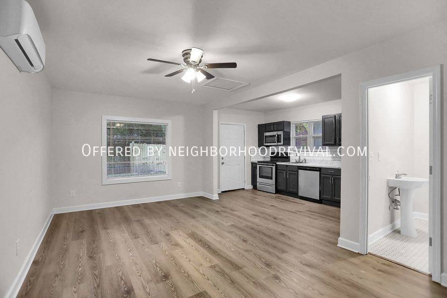 Apartment for rent at 3354 Douglass Ave, Memphis, TN 38111
