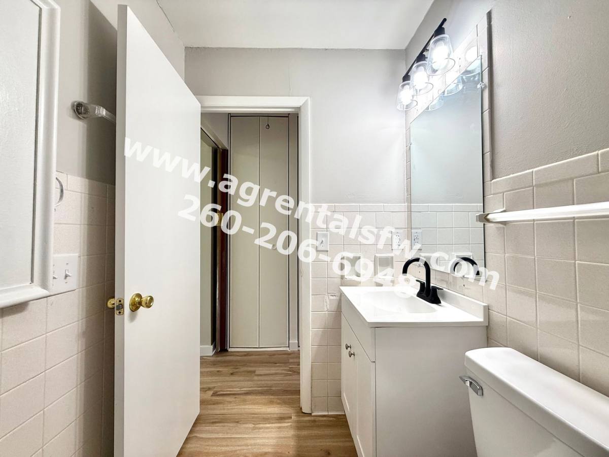 Apartment for rent at 901-931 W Brookwood Court, New Haven, IN 46774