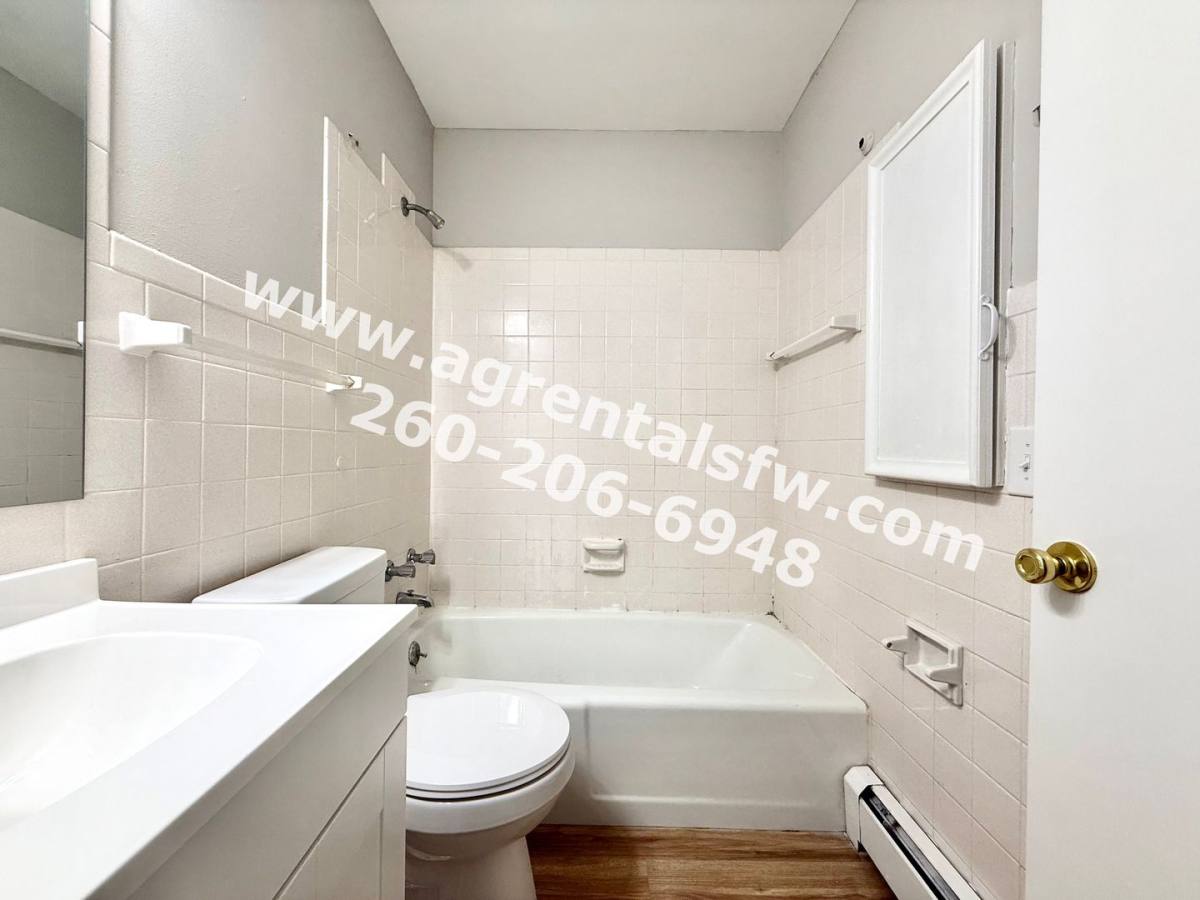 Apartment for rent at 901-931 W Brookwood Court, New Haven, IN 46774
