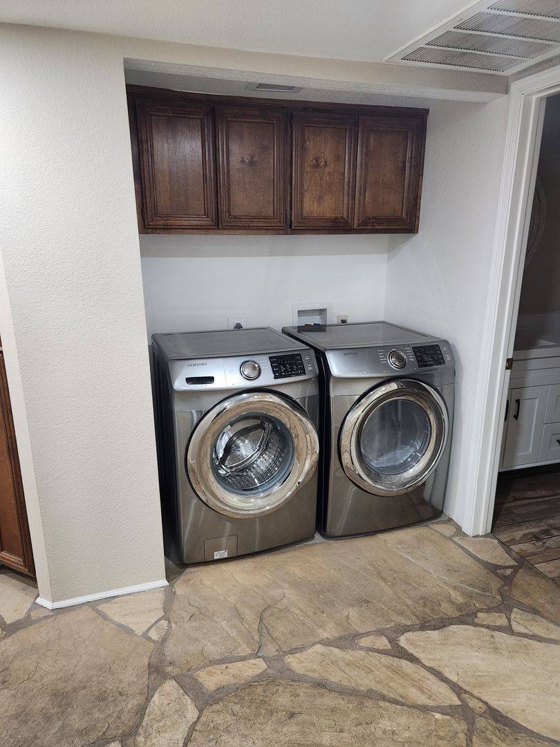 Townhouse for rent at 4615 E Monte Way, Phoenix, AZ 85044
