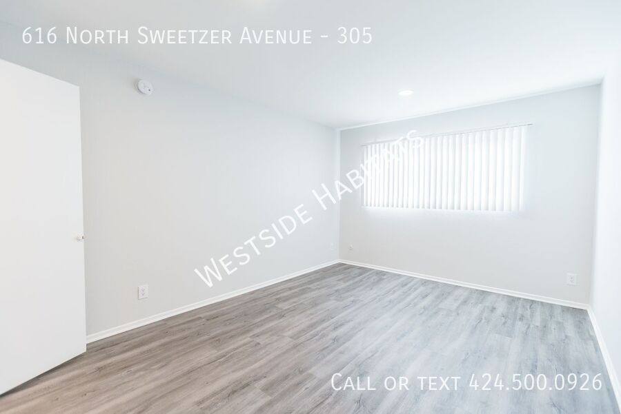 Apartment for rent at 616 N Sweetzer Ave #305, Los Angeles, CA 90048