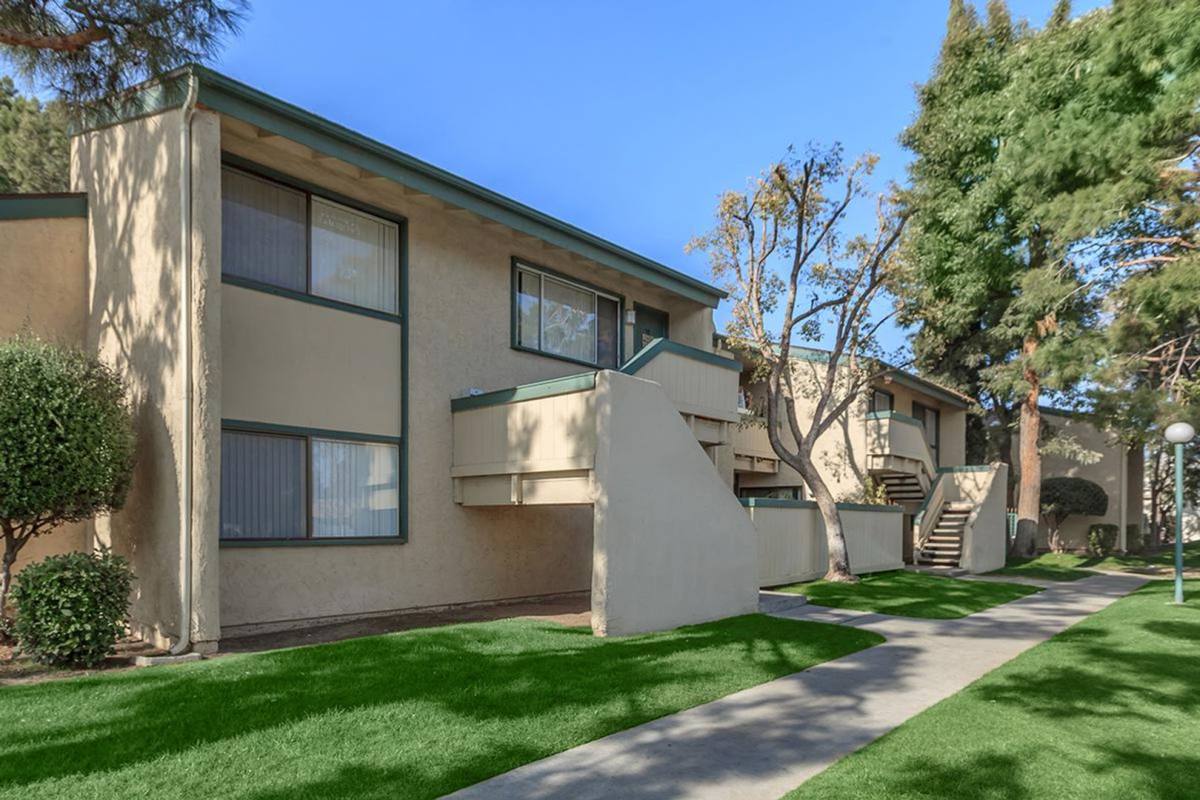 Apartment for rent at 2601 S Real Rd, Bakersfield, CA 93309