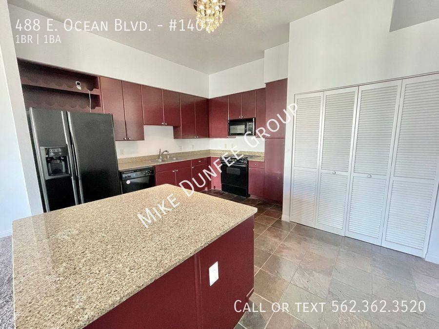 Condo for rent at 488 E Ocean Blvd #1407, Long Beach, CA 90802