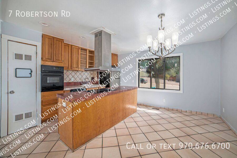 House for rent at 7 Robertson Rd, Pueblo, CO 81001