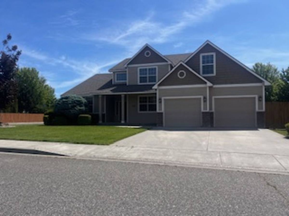 House for rent at 8503 W 3rd Ave, Kennewick, WA 99336
