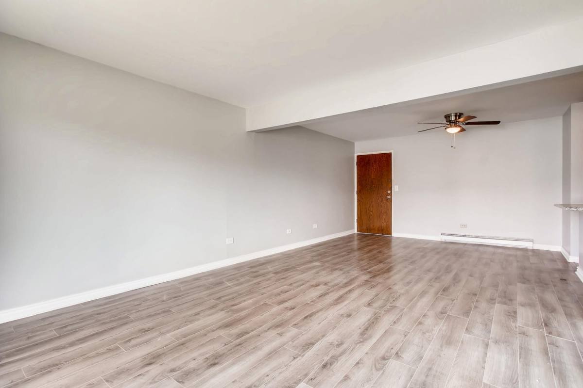 Apartment for rent at 313 & 329 N Maple St, Frankfort, IL 60423