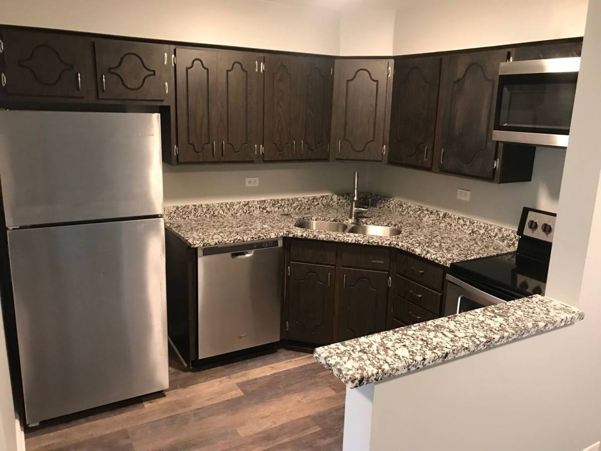 Apartment for rent at 313 & 329 N Maple St, Frankfort, IL 60423