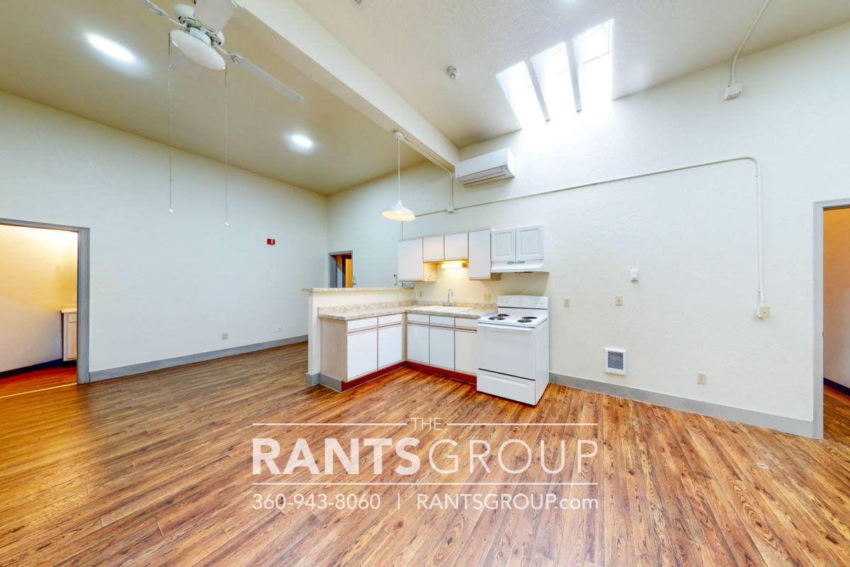 Apartment for rent at 410 Jefferson St SE, Olympia, WA 98501