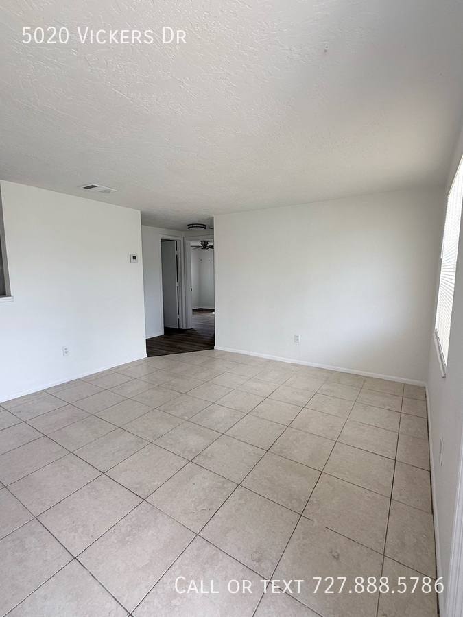 House for rent at 5020 Vickers Dr, New Port Richey, FL 34652
