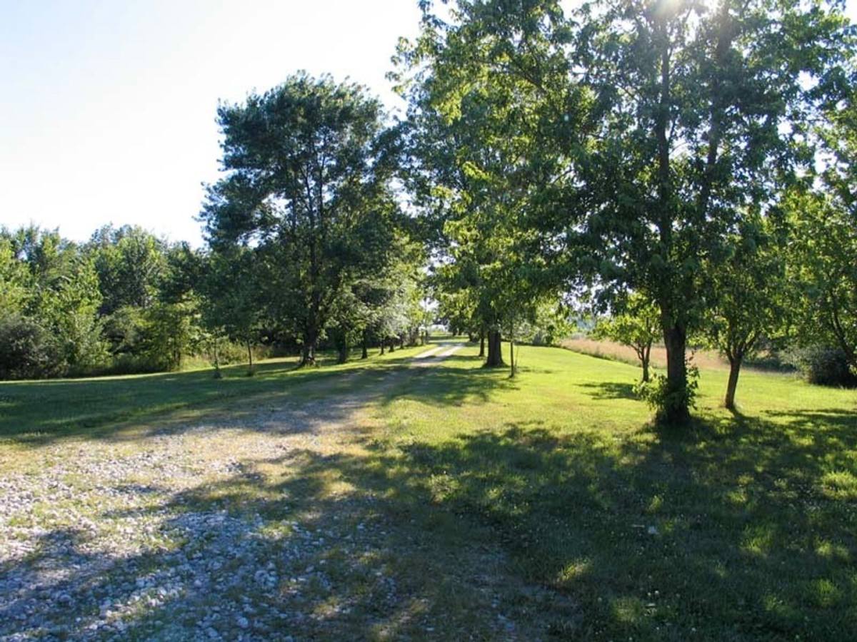 House for rent at 4284 Rt J, Fulton, MO 65251
