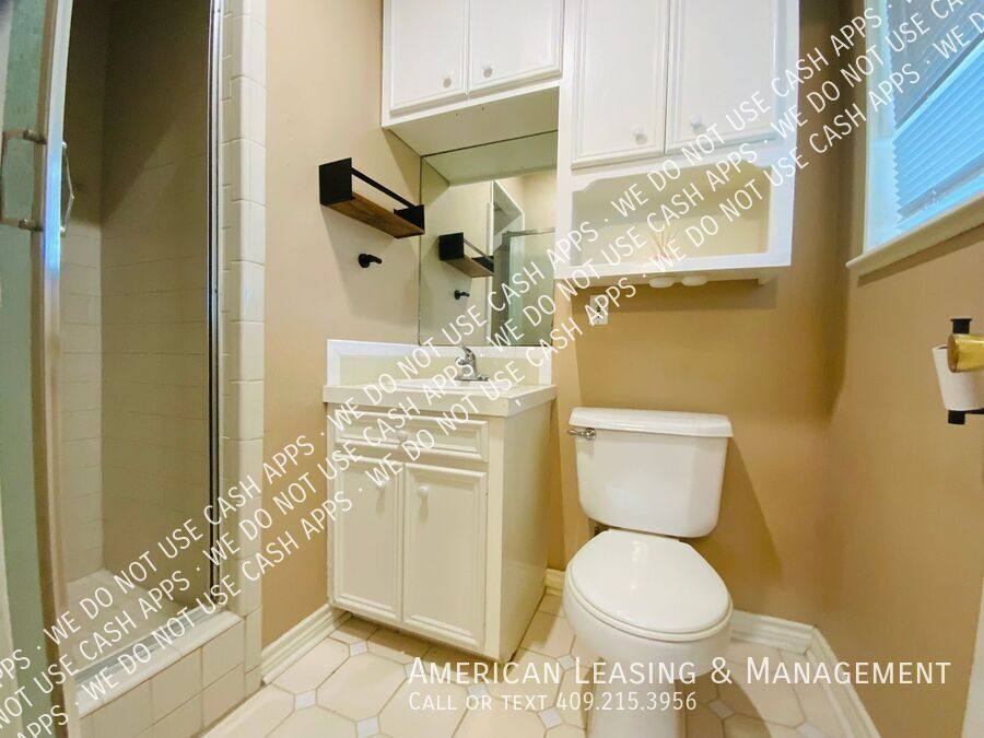 House for rent at 3901 Beverly St, Orange, TX 77632