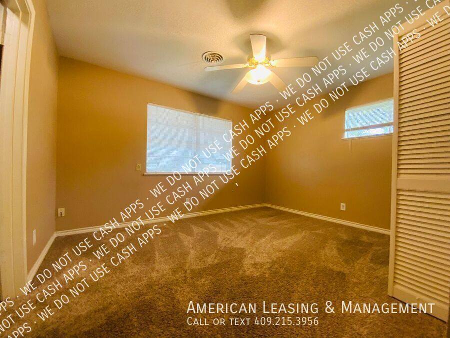 House for rent at 3901 Beverly St, Orange, TX 77632