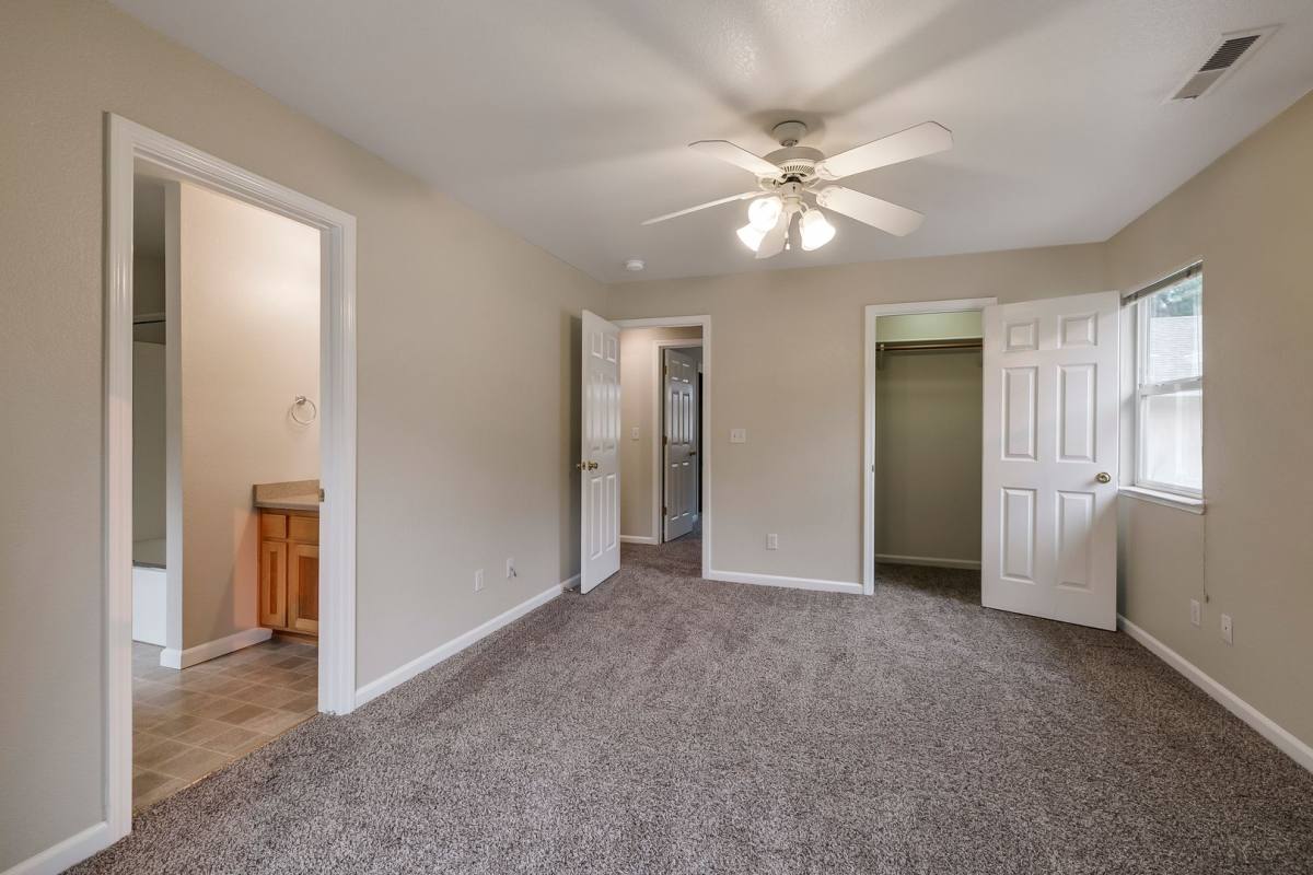 Apartment for rent at 1151-1157 E 9th St, Chico, CA 95928