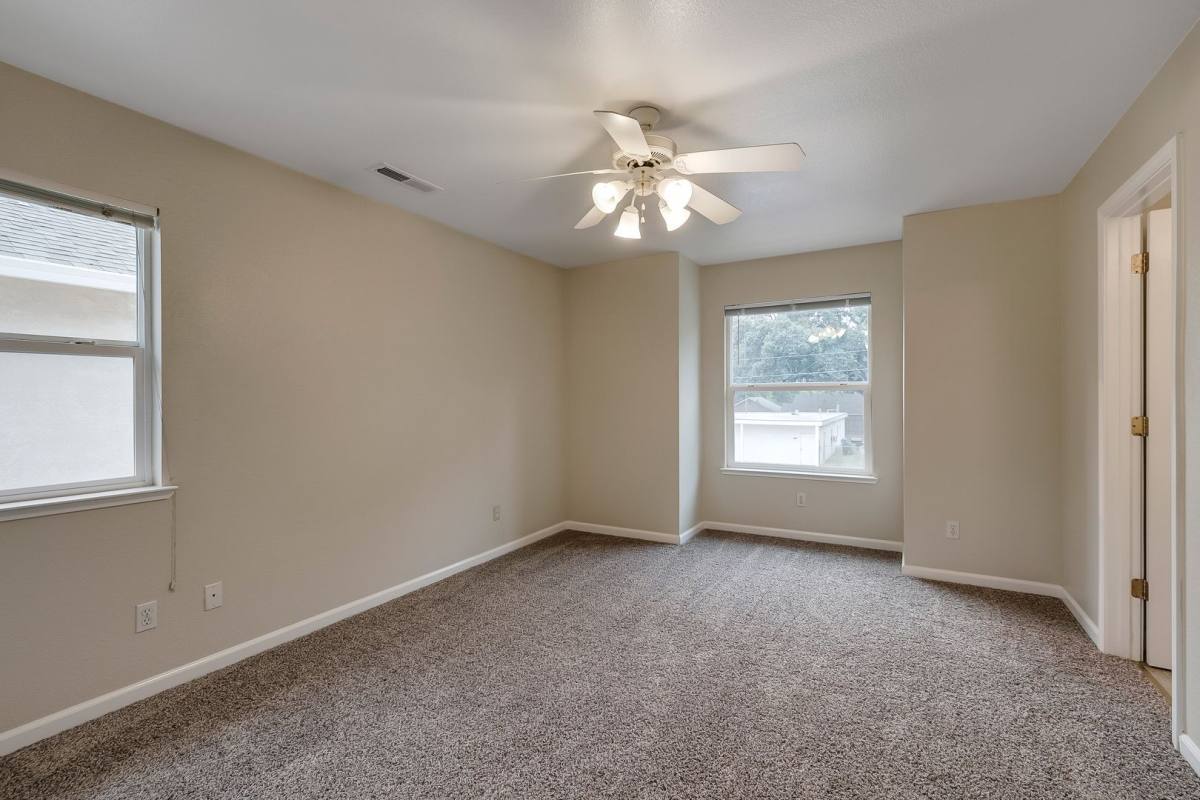 Apartment for rent at 1151-1157 E 9th St, Chico, CA 95928