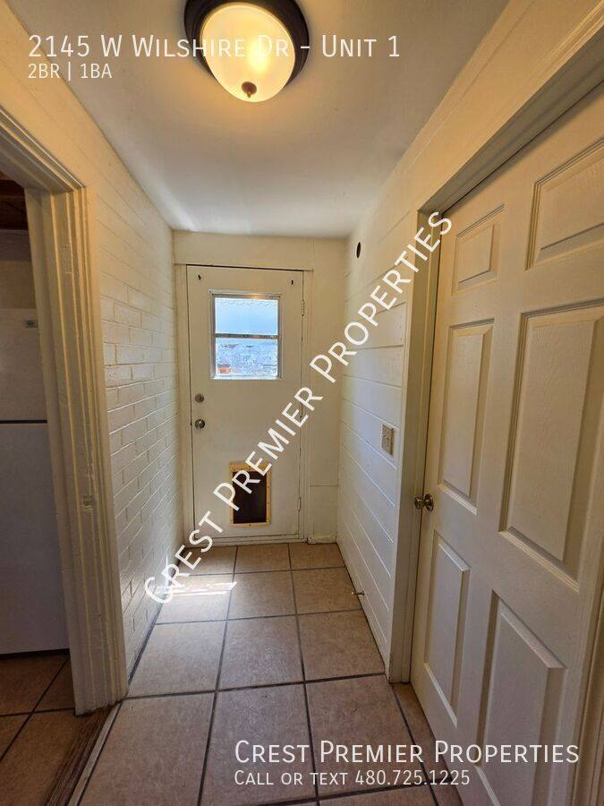 Apartment for rent at 2145 W Wilshire Dr #1, Phoenix, AZ 85009