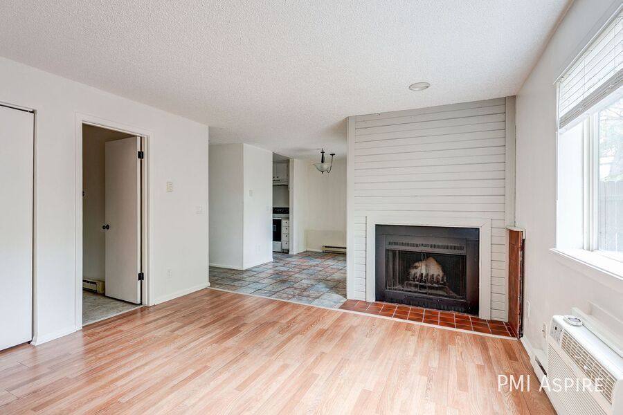 House for rent at 3065 30th St #1B, Boulder, CO 80301
