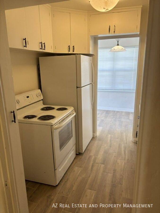 Apartment for rent at 1348 W Lynwood St, Phoenix, AZ 85007